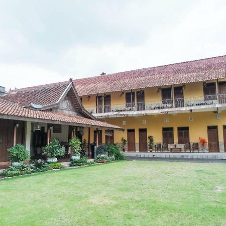 Oyo 405 Wisma Yosoputro Tanjungtirto Exterior photo
