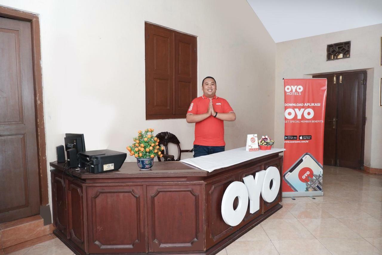 Oyo 405 Wisma Yosoputro Tanjungtirto Exterior photo